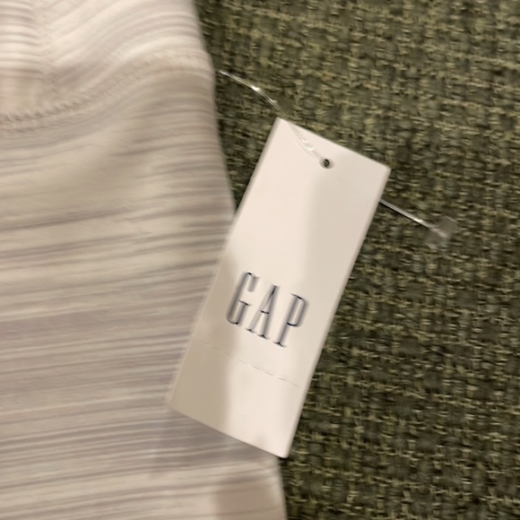 Gap high rise cropped legging (sz XL) - Picture 7 of 10